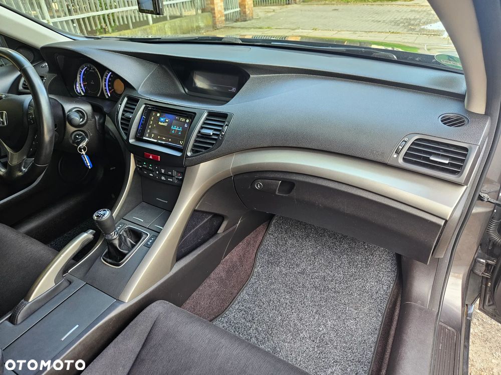Honda Accord 2.0 50 Jahre Edition - 18