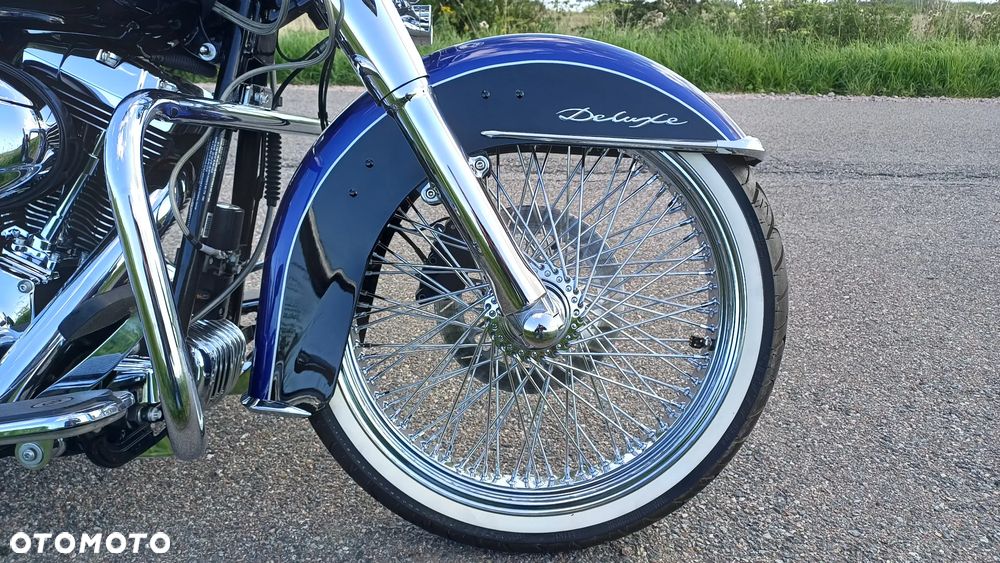 Harley-Davidson Softail Deluxe - 10