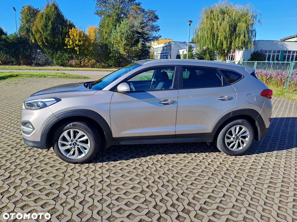 Hyundai Tucson 1.6 GDI BlueDrive Comfort 2WD - 13