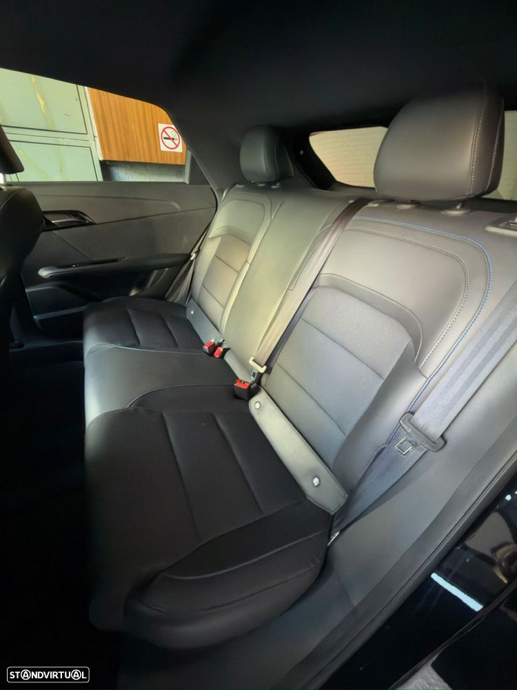 MG MG4 64 kWh Luxury - 10