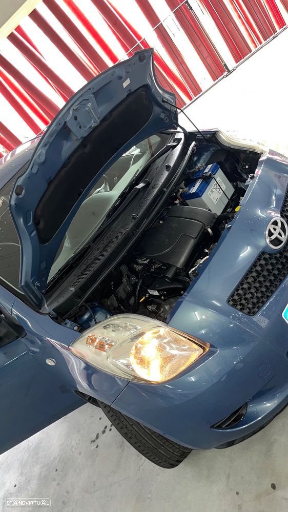 Toyota Yaris 1.0 VVT-i Sol+AC - 16