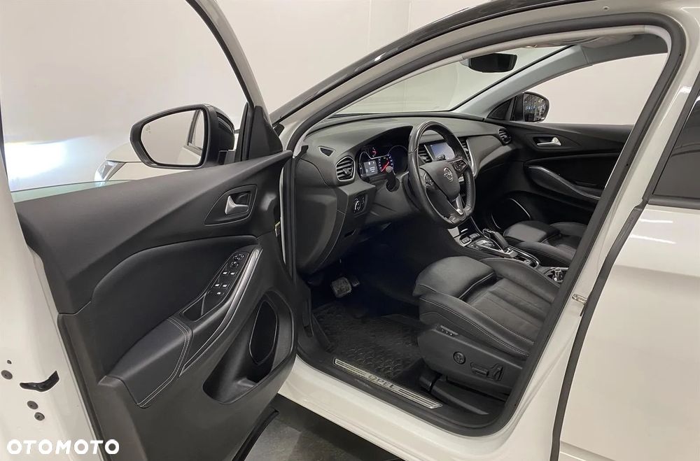 Opel Grandland X 1.6 T PHEV 4x4 Ultimate - 18