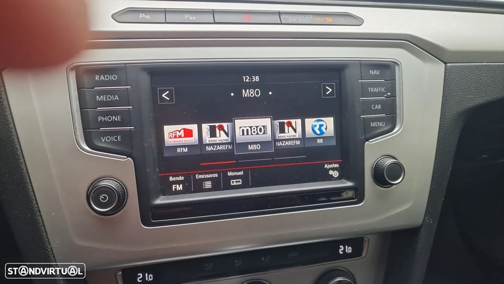 VW Passat Variant 1.6 TDI (BlueMotion ) DSG Comfortline - 11
