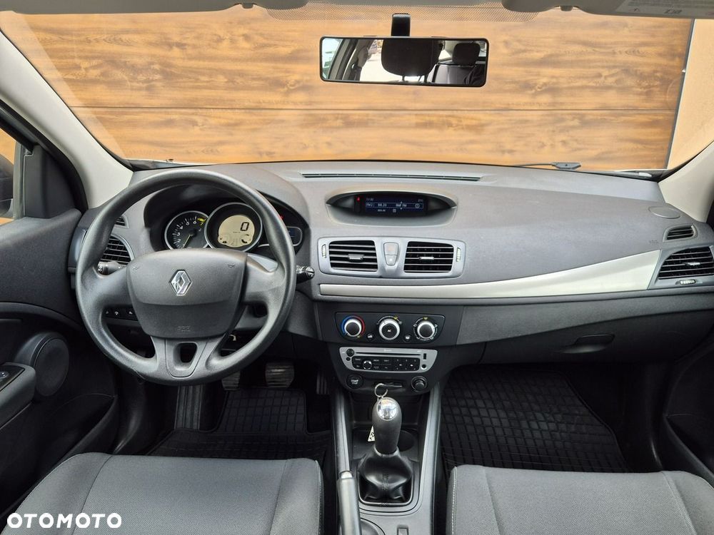 Renault Megane - 11
