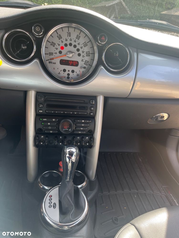 MINI Cooper Standard - 12