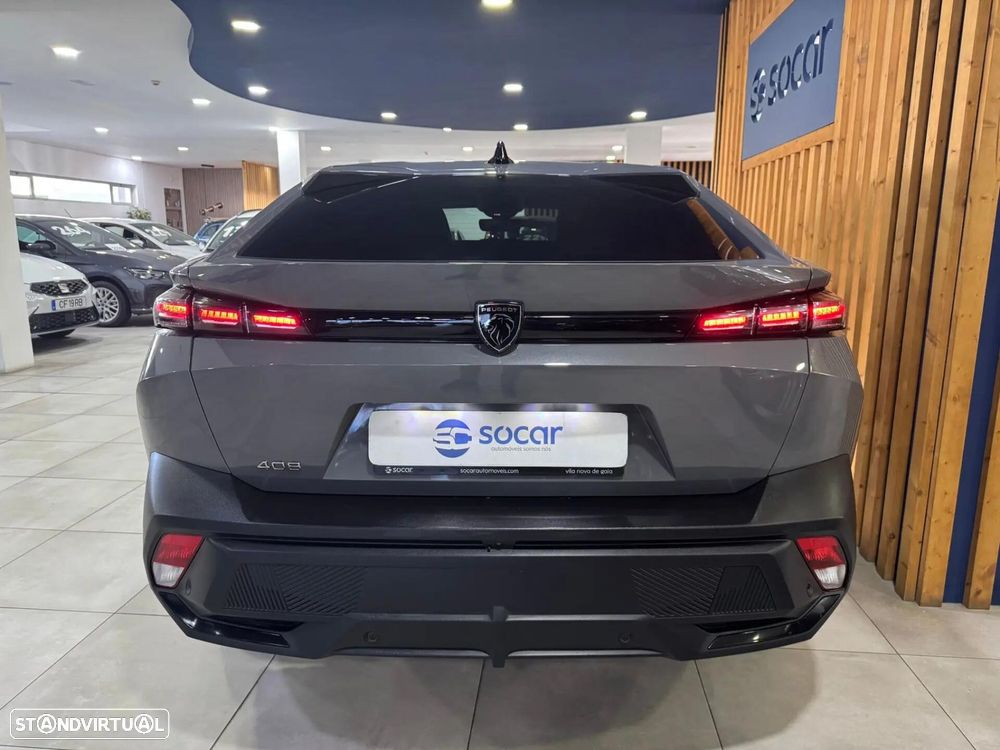 Peugeot 408 1.2 Hybrid Allure e-DCS6 - 8