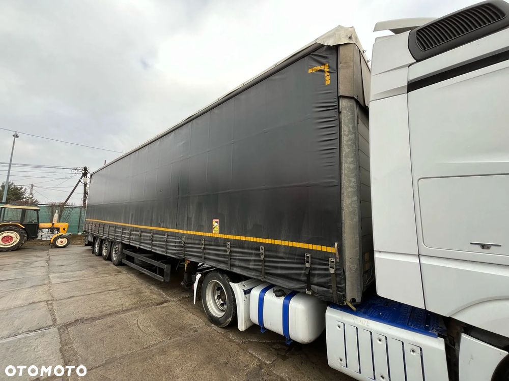 Schmitz Cargobull - 2