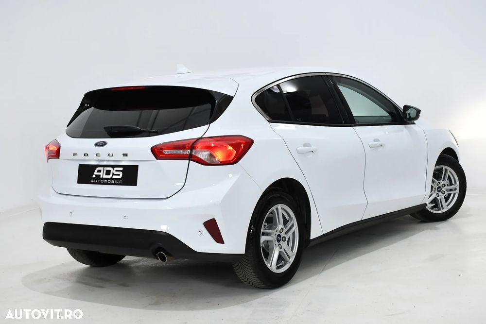 Ford Focus 1.5 EcoBlue Connected - 12