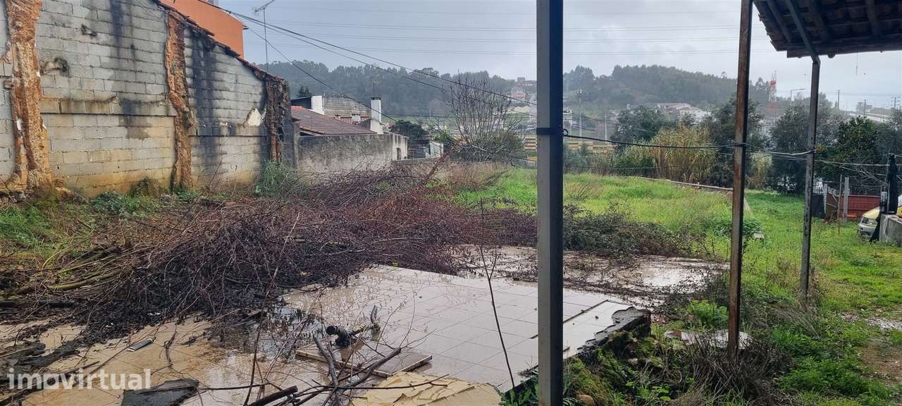 Moradia para Restaurar T2 - Ribeira de Frades - Coimbra/Venda - Grande imagem: 3/5
