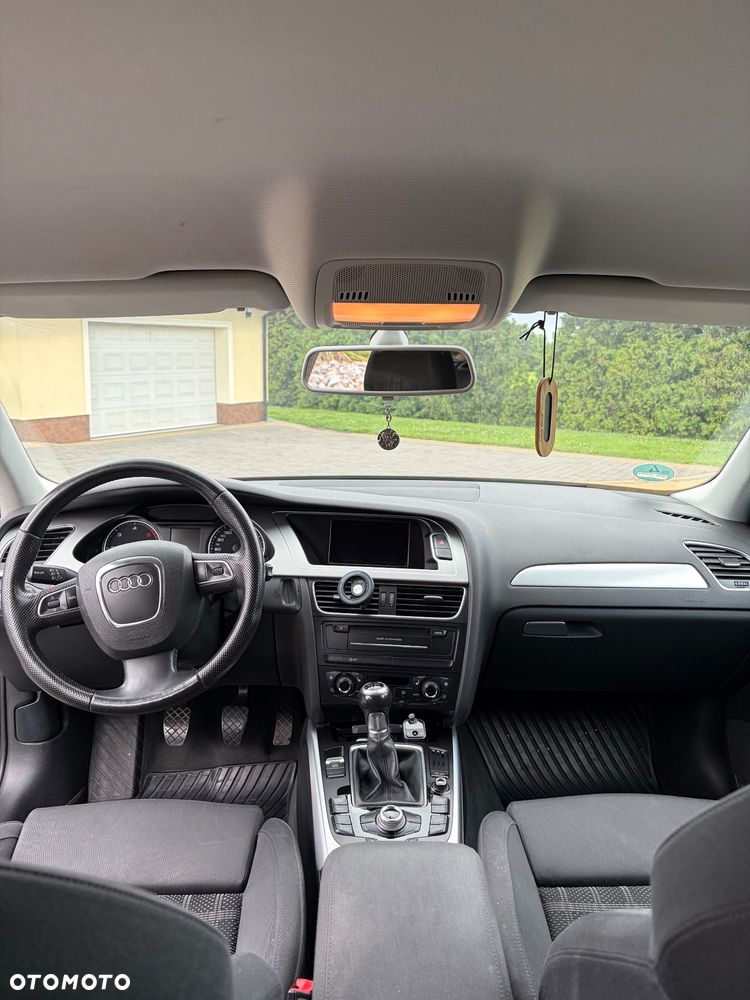 Audi A4 Avant 2.0 TDI - 12