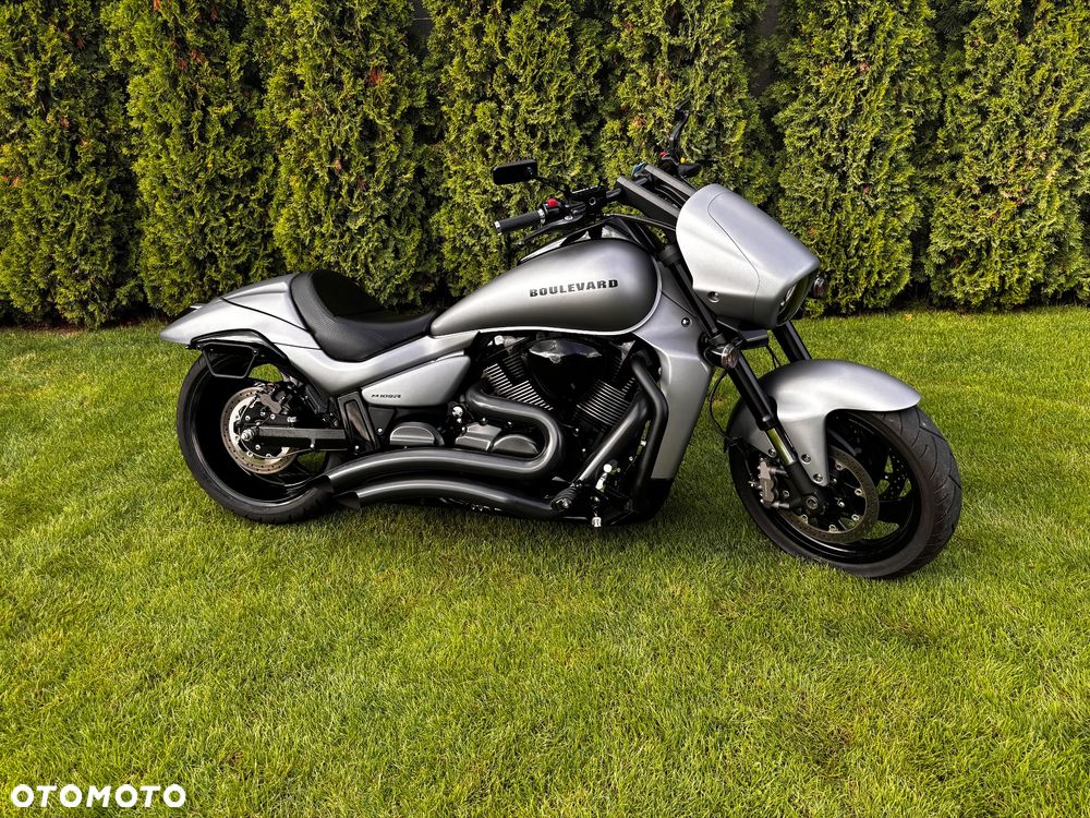 Suzuki Boulevard - 2