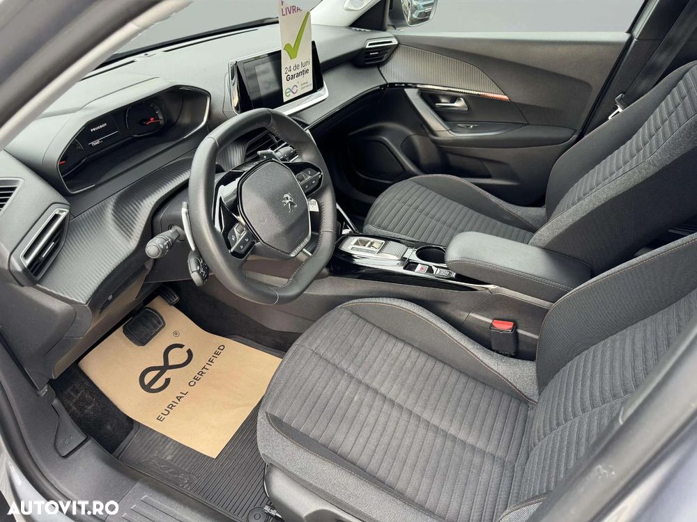 Peugeot 2008 1.2 PureTech EAT8 STT Active Pack - 9