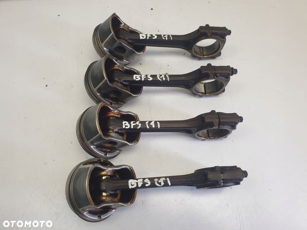 VW New Beetle 1.6 8V BFS TŁOK KORBOWÓD - 1