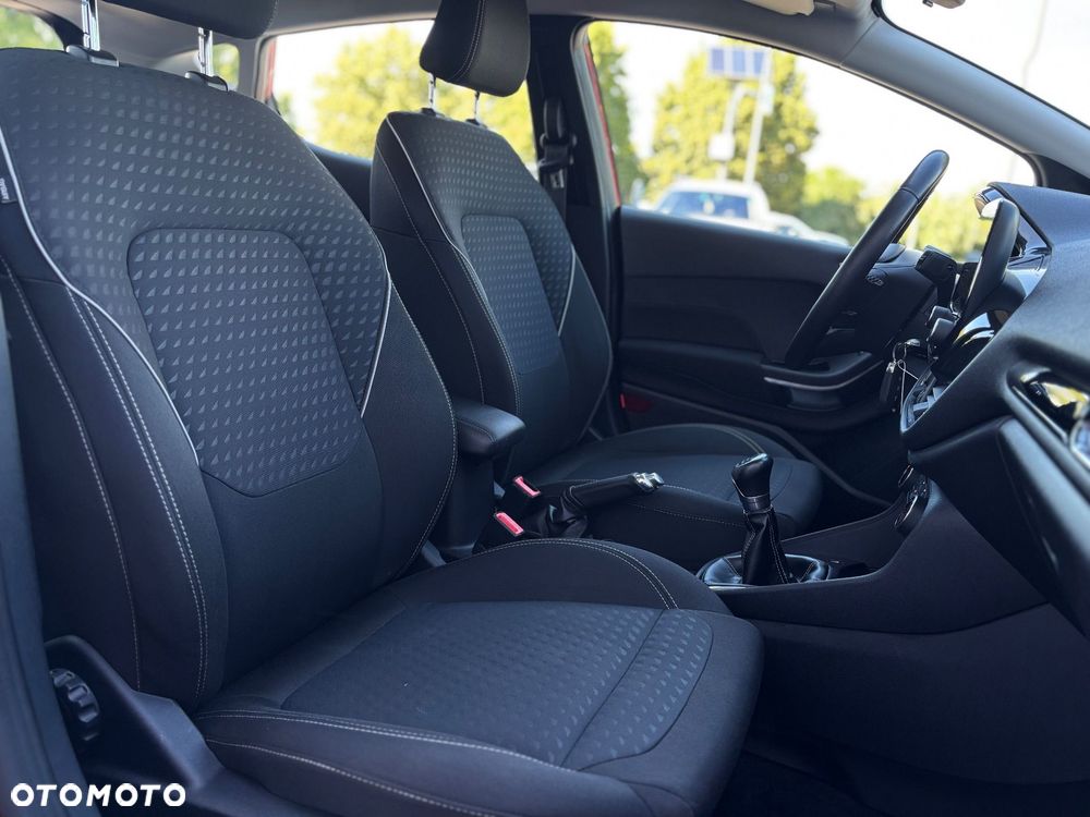 Ford Fiesta 1.1 S&S TITANIUM - 28