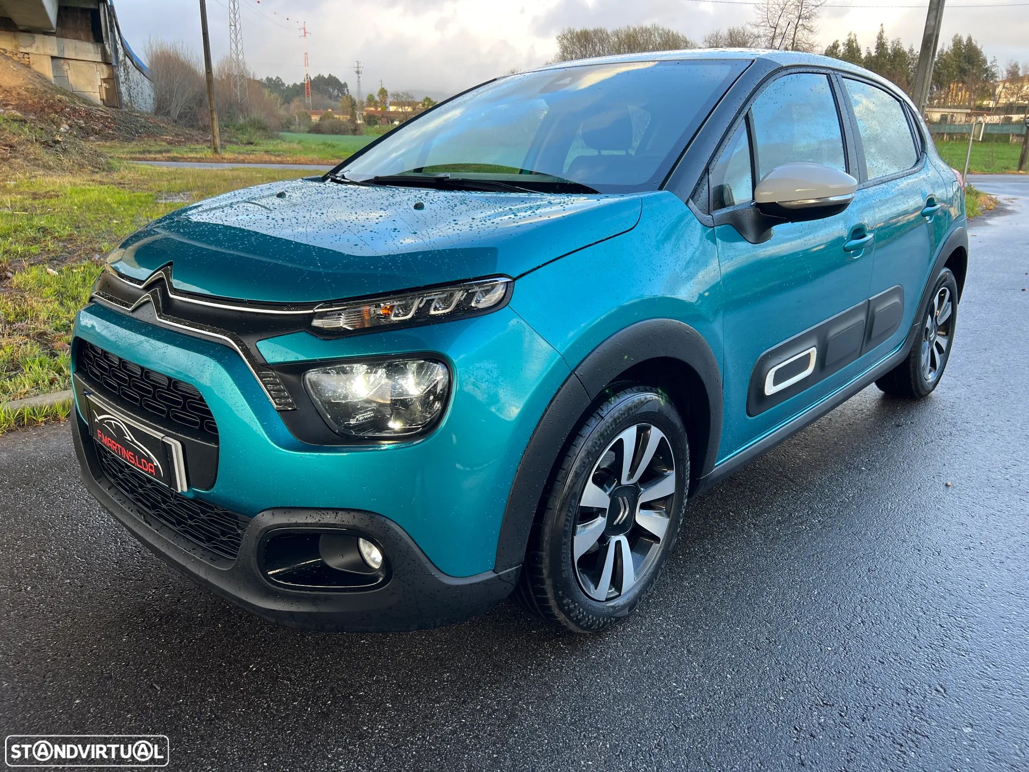 Citroën C3 1.2 PureTech Shine - 1