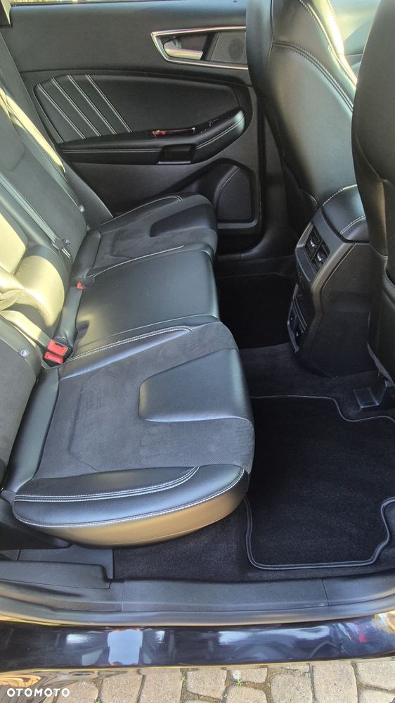 Ford Edge - 4