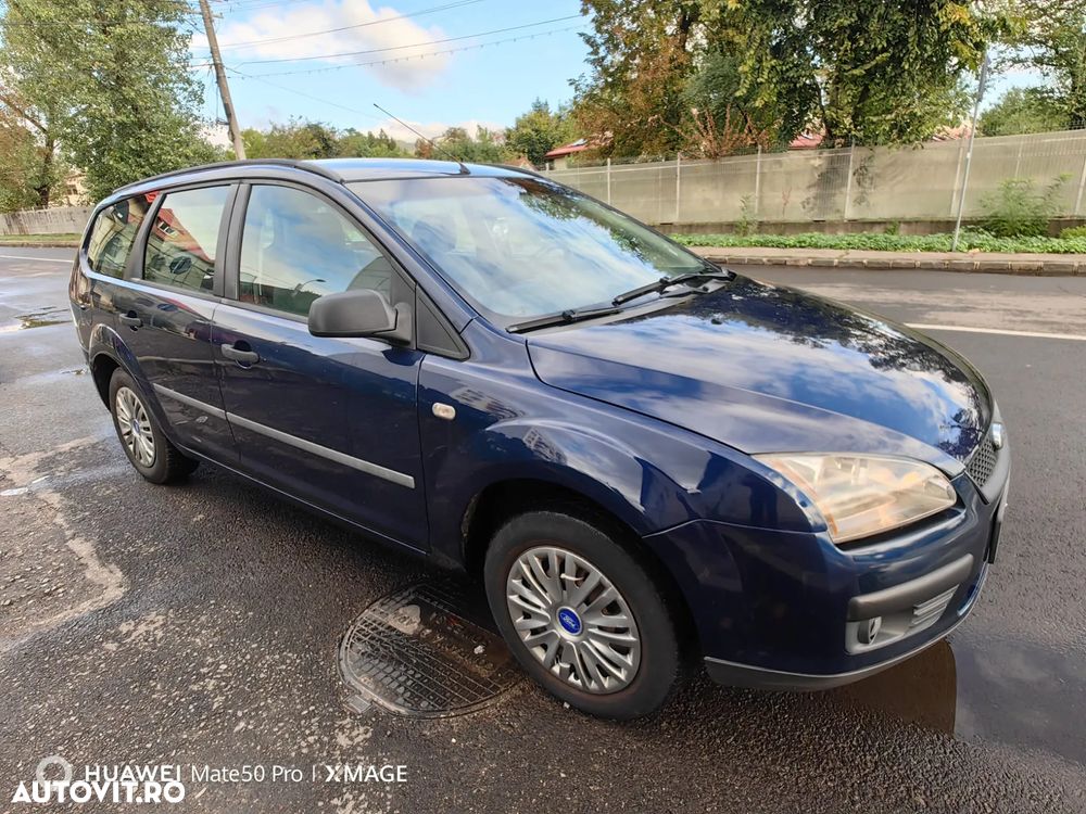 Ford Focus - 12