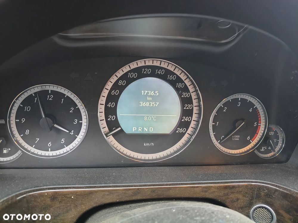 Mercedes-Benz Klasa E - 13