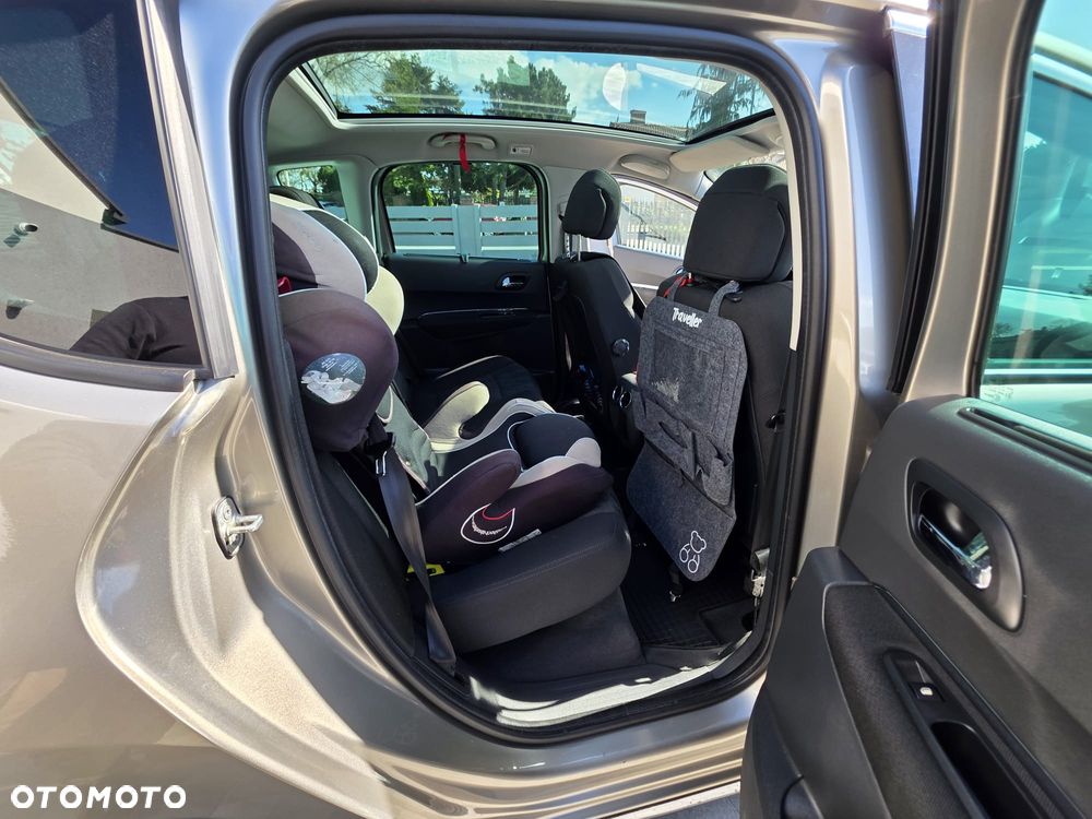 Peugeot 3008 2.0 HDi Premium+ - 15