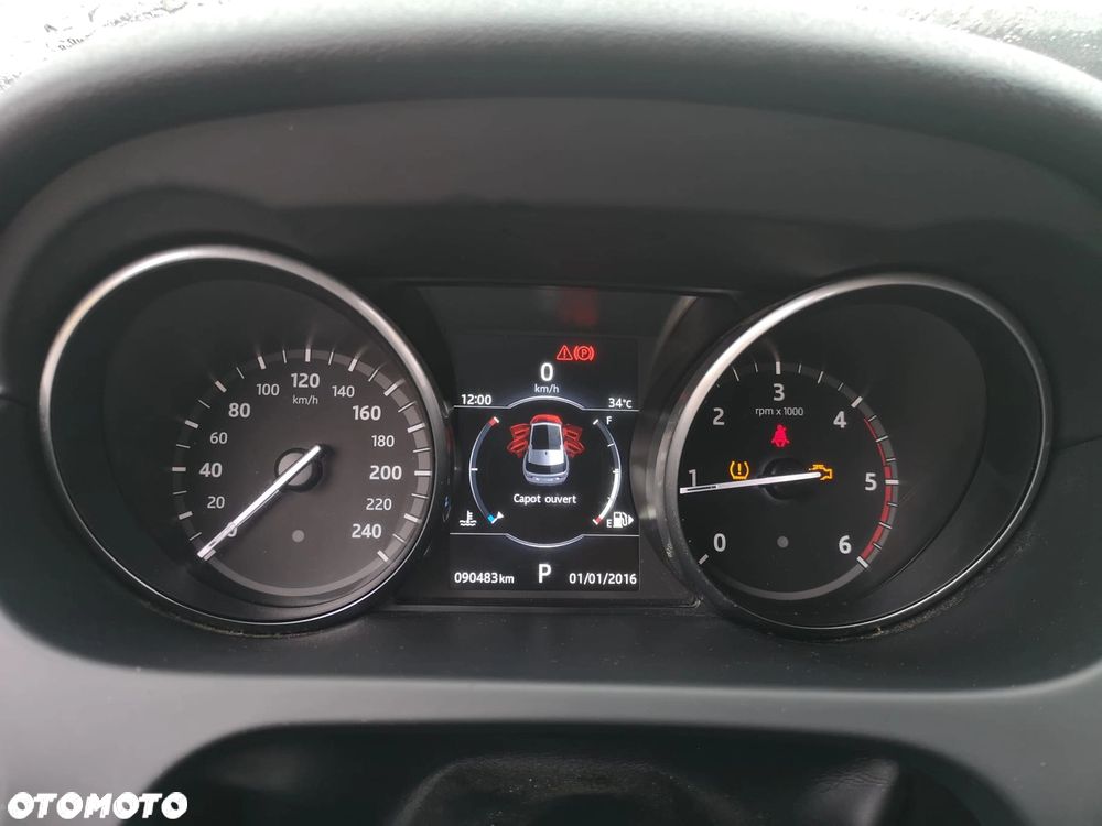 Land Rover Discovery Sport TD4 HSE Luxury - 25