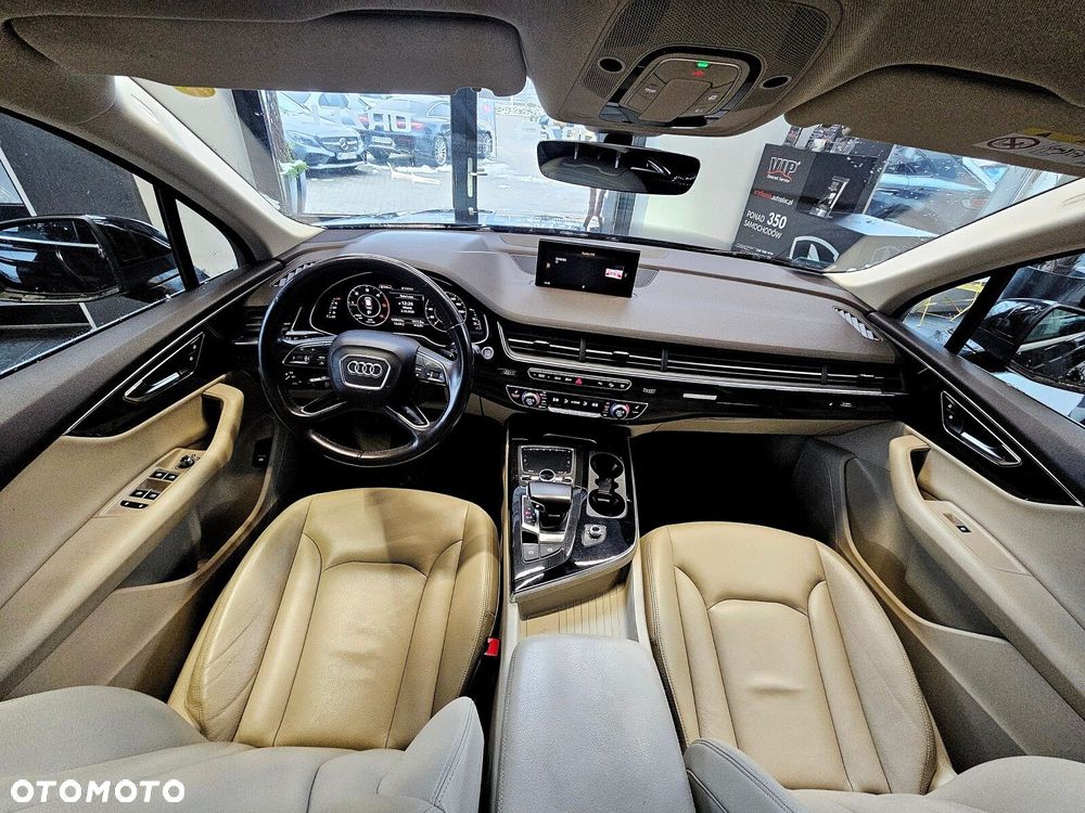 Audi Q7 - 17