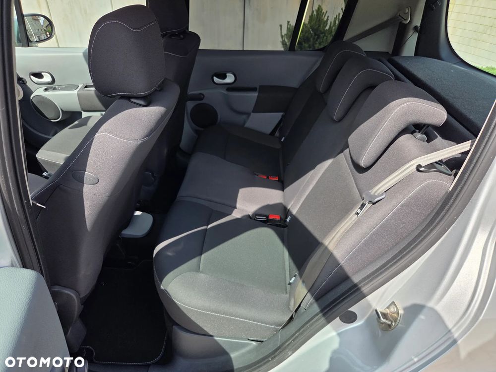 Renault Modus 1.2 16V Yahoo - 12