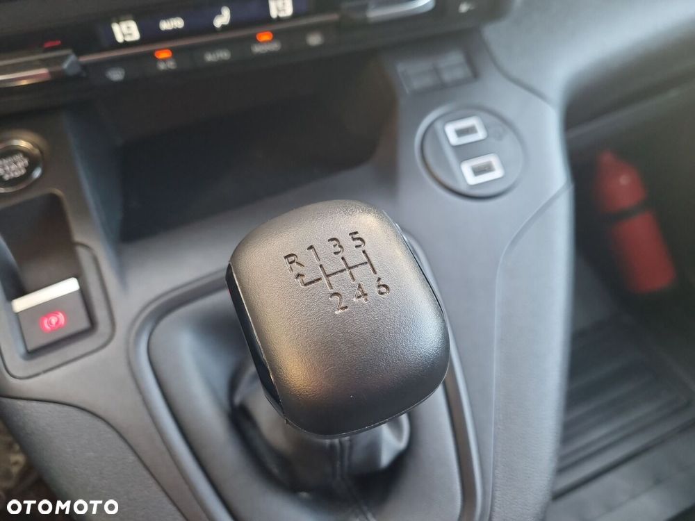 Toyota Proace City - 19