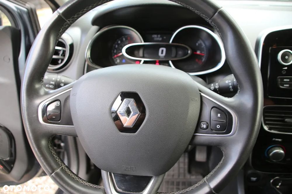 Renault Clio 0.9 TCe Limited - 16