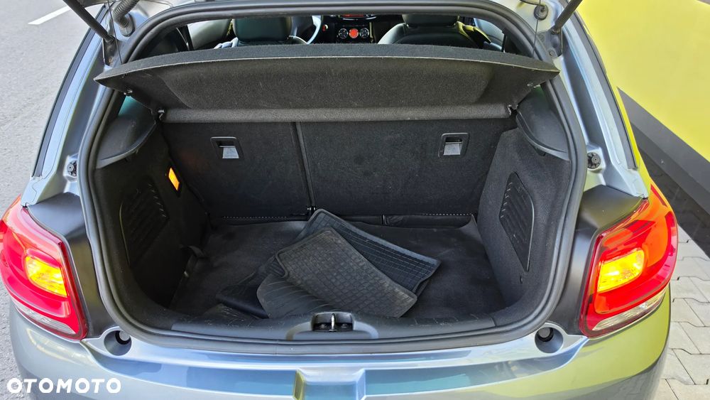 Citroën DS3 1.6 THP SportChic - 10