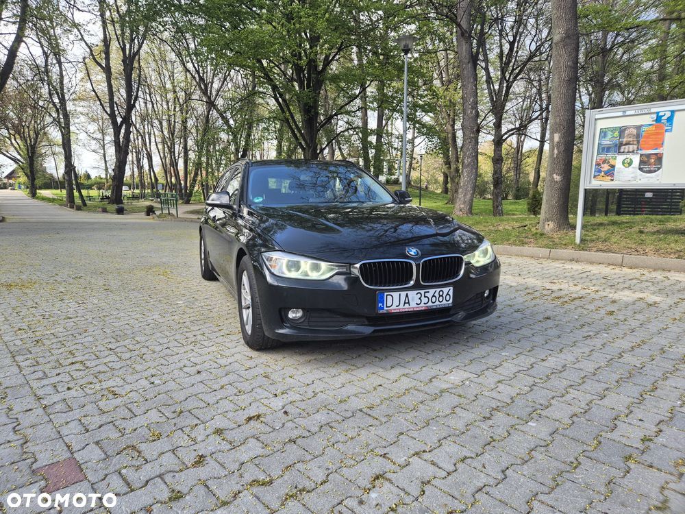 BMW Seria 3 320d - 14