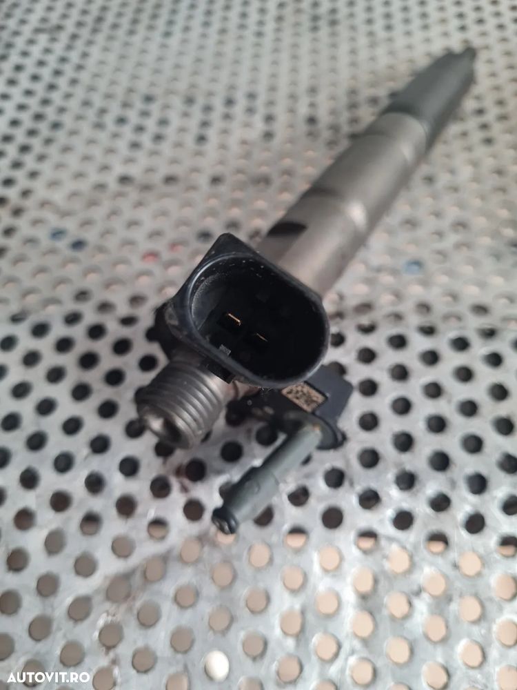 Injectoare Injector Bmw N57 Cod  3.0/4.0 Diesel F01 F02 F06 F10 F11 F12 F13 F15 F16 F20 F30 X5 X6 E - 8