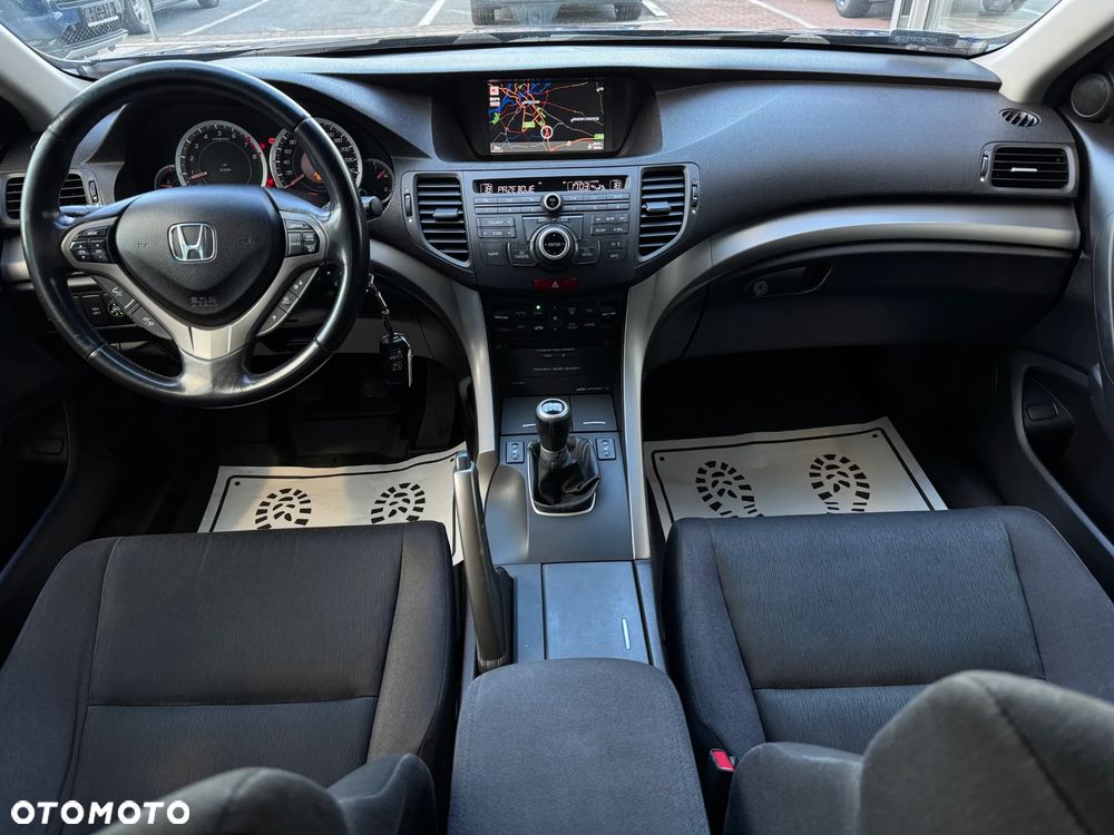 Honda Accord 2.0 Elegance Nav - 9