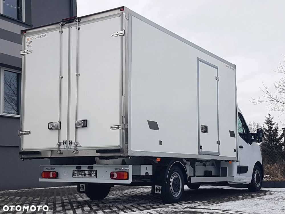 Renault MASTER 8EP CHŁODNIA MROŹNIA 4,21x2,10x2,01 IZOTERMA AGREGAT THERMO KING V-500 MAX GRZANIE ZASILANIE Z SILNIKA + ELEKTRYCZNE KRAJOWY - 29