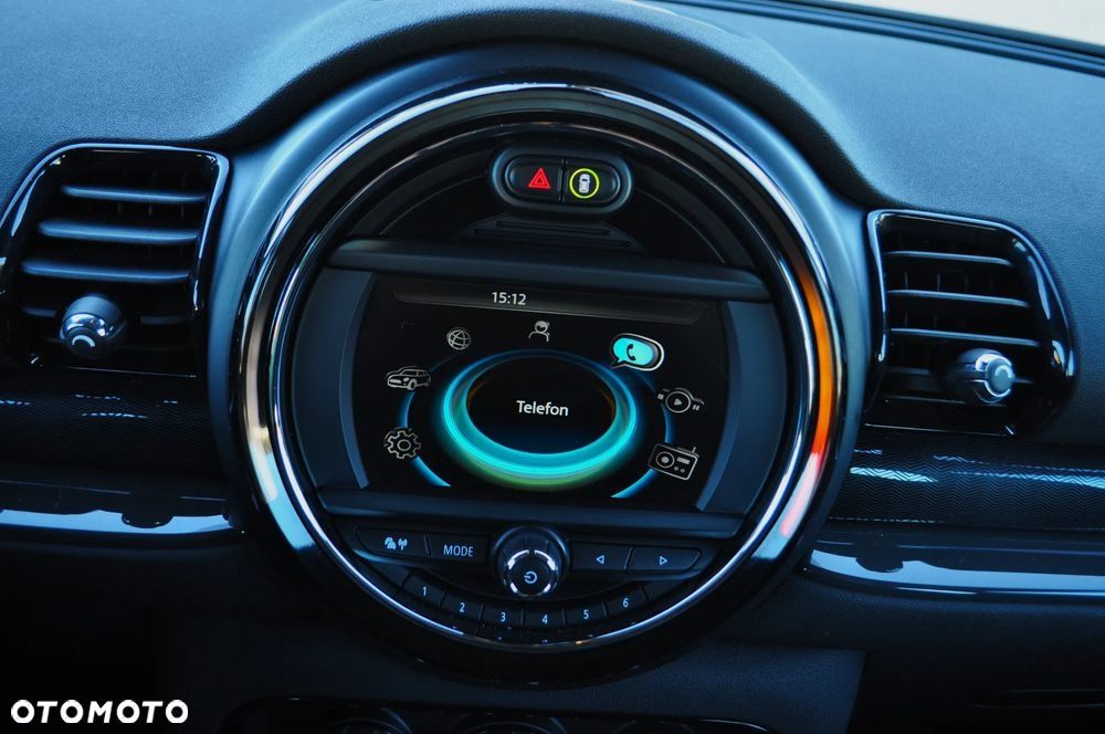 MINI Clubman Cooper D Essential Trim - 17