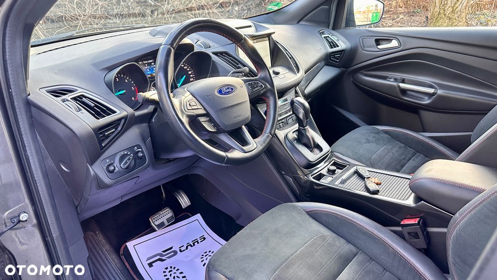 Ford Kuga 2.0 TDCi 4x4 ST-Line - 33