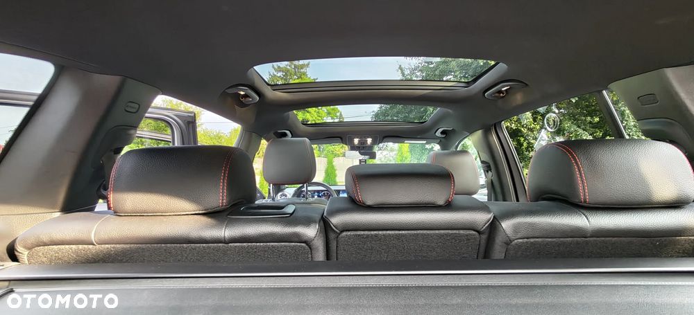 Mercedes-Benz GLB 200 d 4-Matic AMG Line 8G-DCT - 39