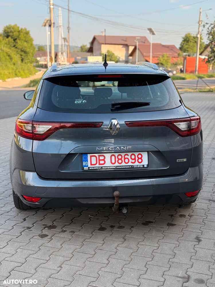 Renault Megane - 5