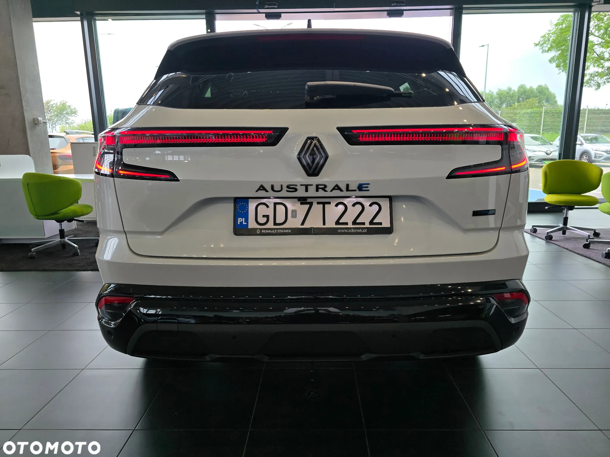 Renault Austral 1.2 E-Tech Full Hybrid 200 Iconic esprit Alpine MMT - 26