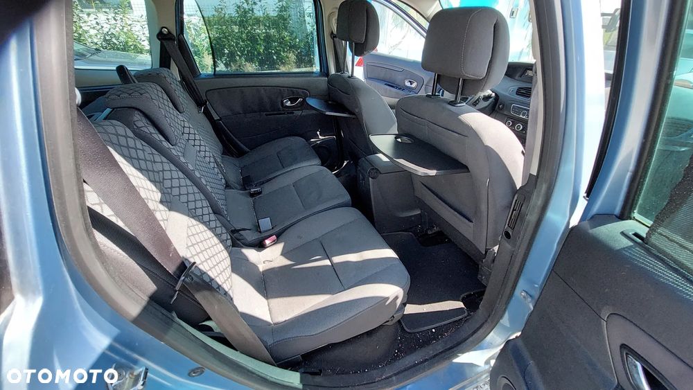 Renault Grand Scenic 1.6 16V 110 Dynamique - 13