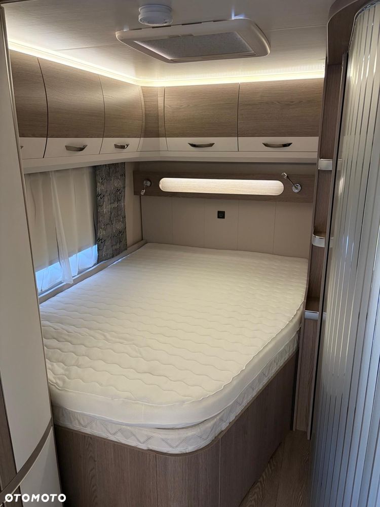 Hobby 560 FC Prestige - 12