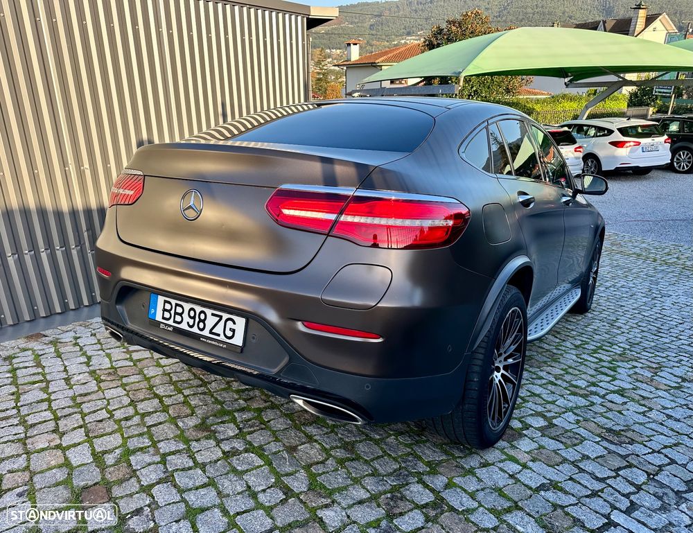 Mercedes-Benz GLC 300 e Coupe 4Matic 9G-TRONIC AMG Line - 14
