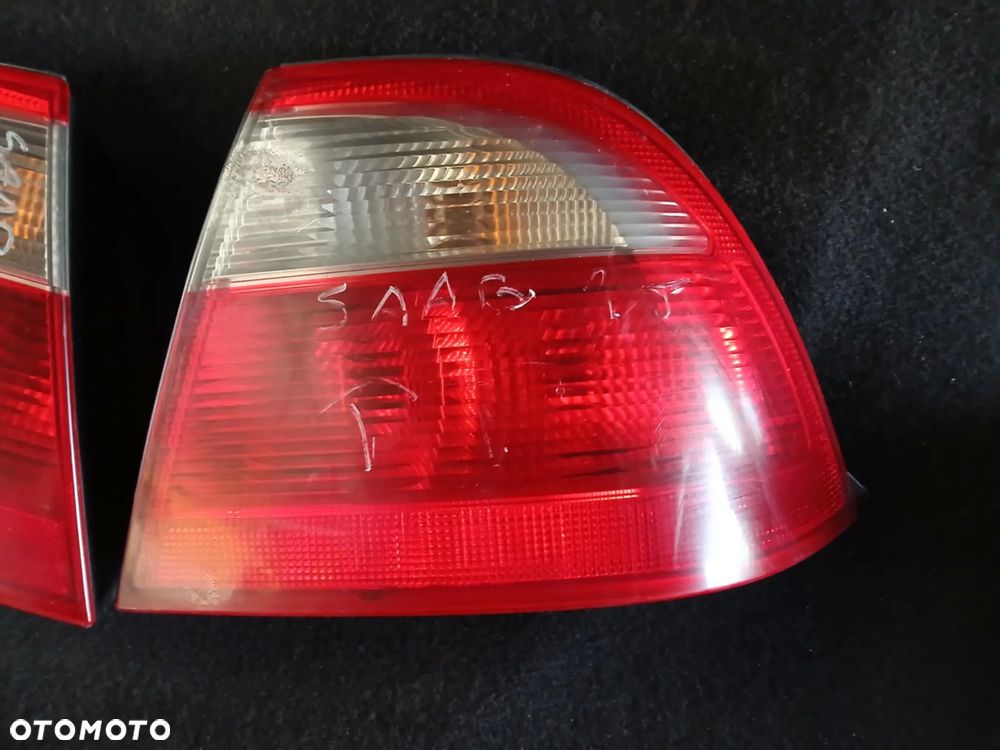 Saab 95 I Lift sedan lampa tylna lewa, prawa - 2