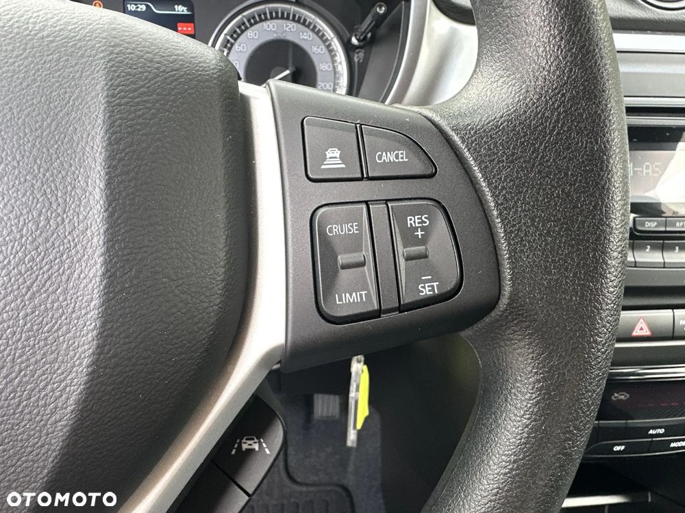 Suzuki Vitara - 22