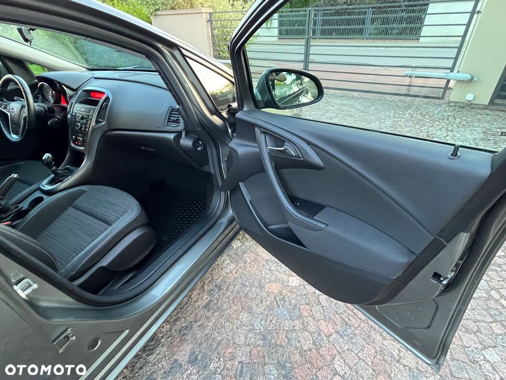 Opel Astra 1.6 Active EU6 - 28