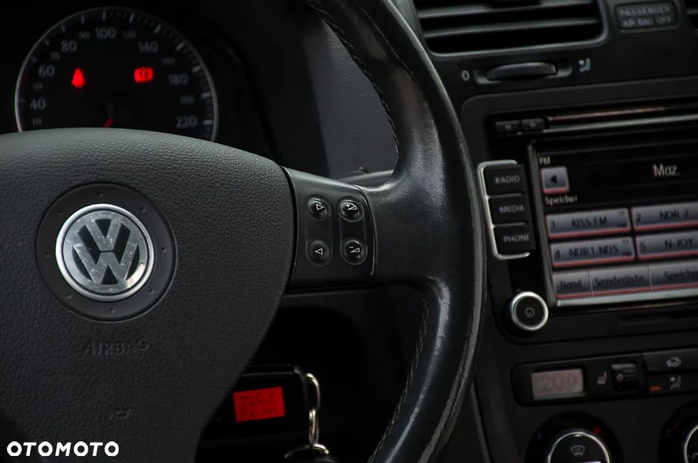 Volkswagen Golf 1.6 United - 34