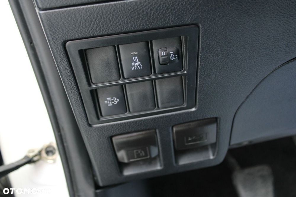Toyota Hilux - 19