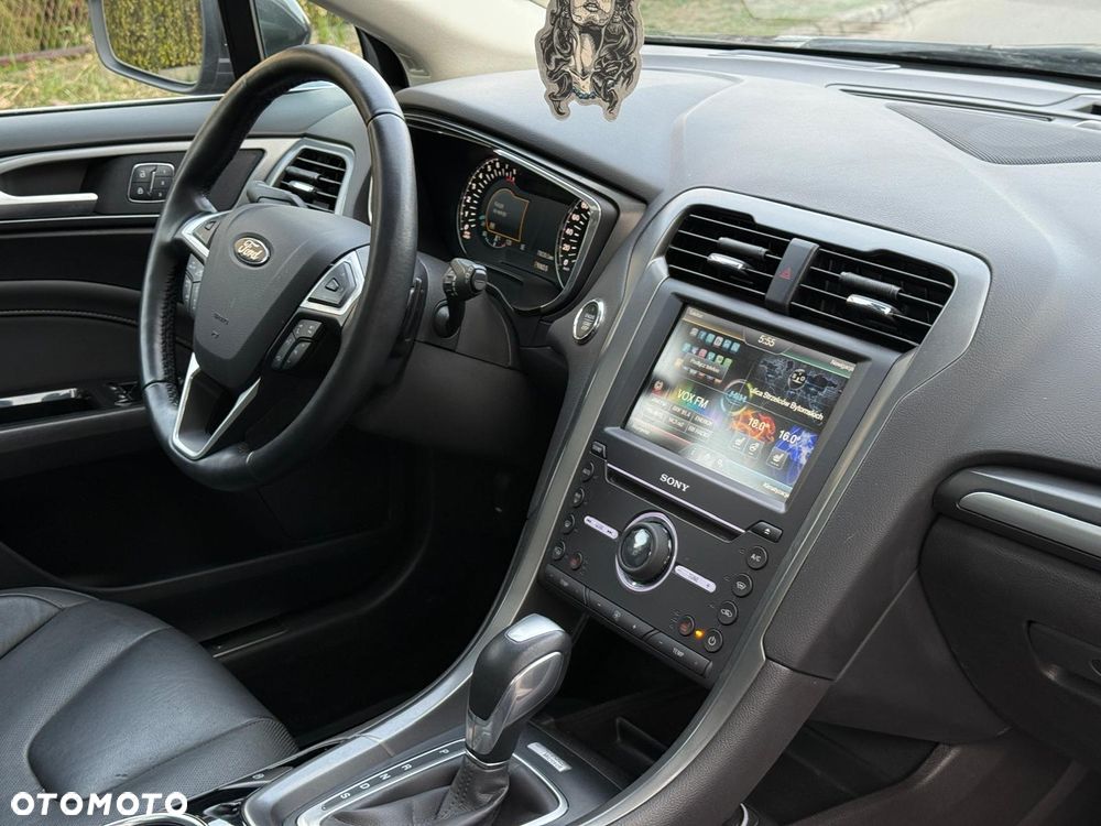 Ford Mondeo 2.0 EcoBoost STart-Stopp Autom Titanium - 26