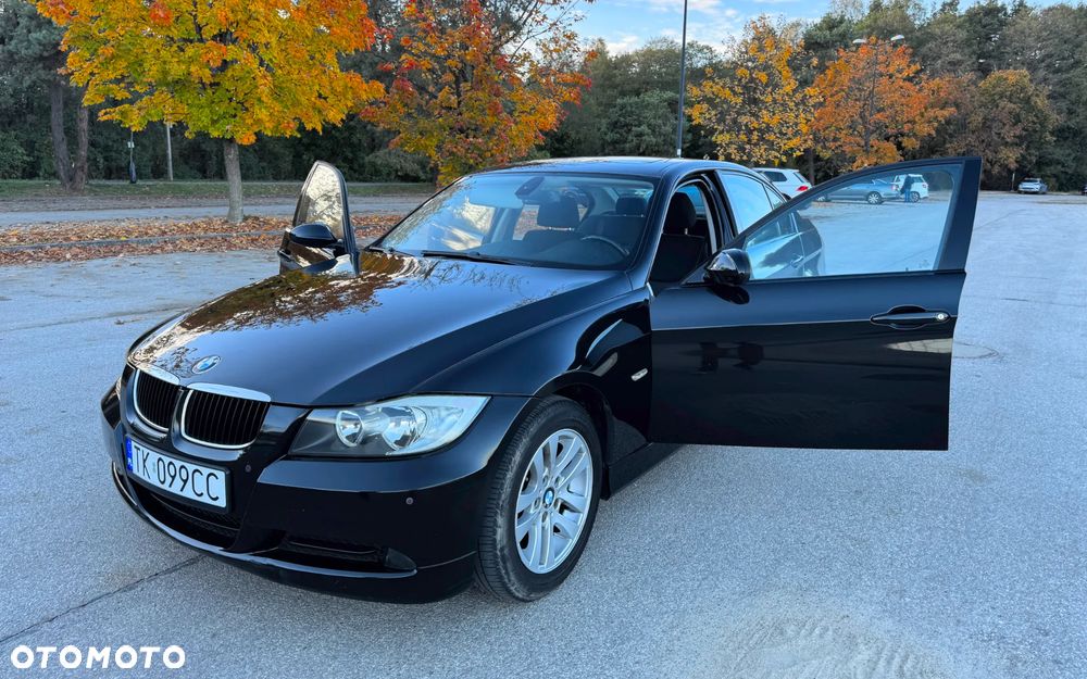 BMW Seria 3 318i - 7