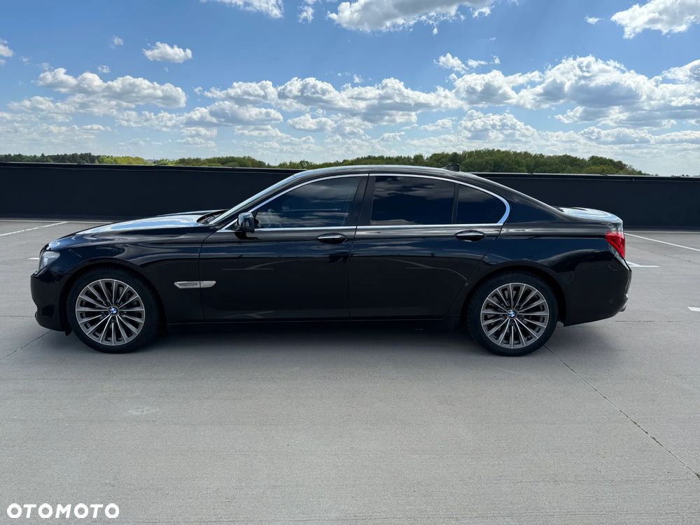 BMW Seria 7 730d Blue Performance - 8