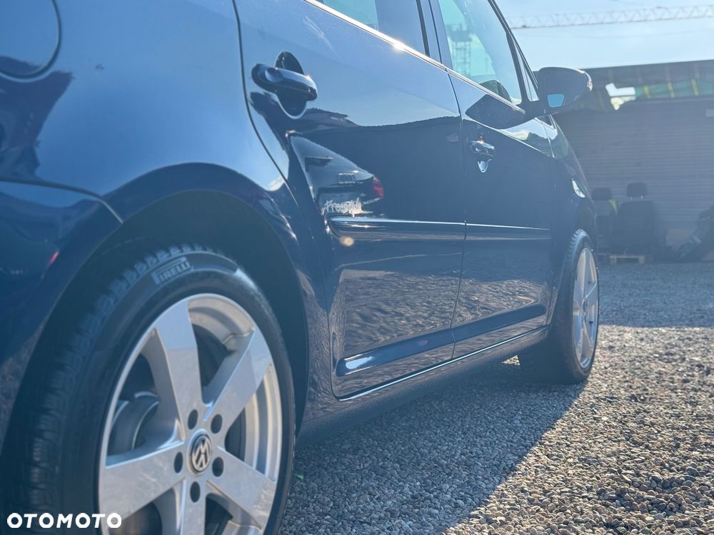 Volkswagen Touran 1.9 TDI DPF Freestyle - 8